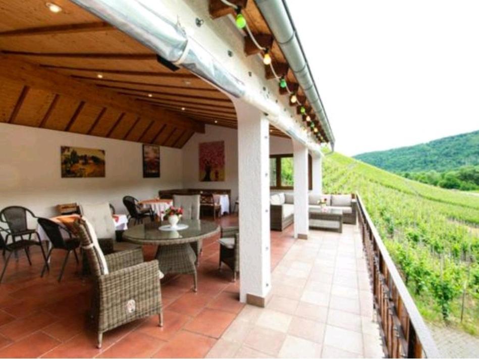 Chateau-De-La-Moselle Kinheim ภายนอก รูปภาพ